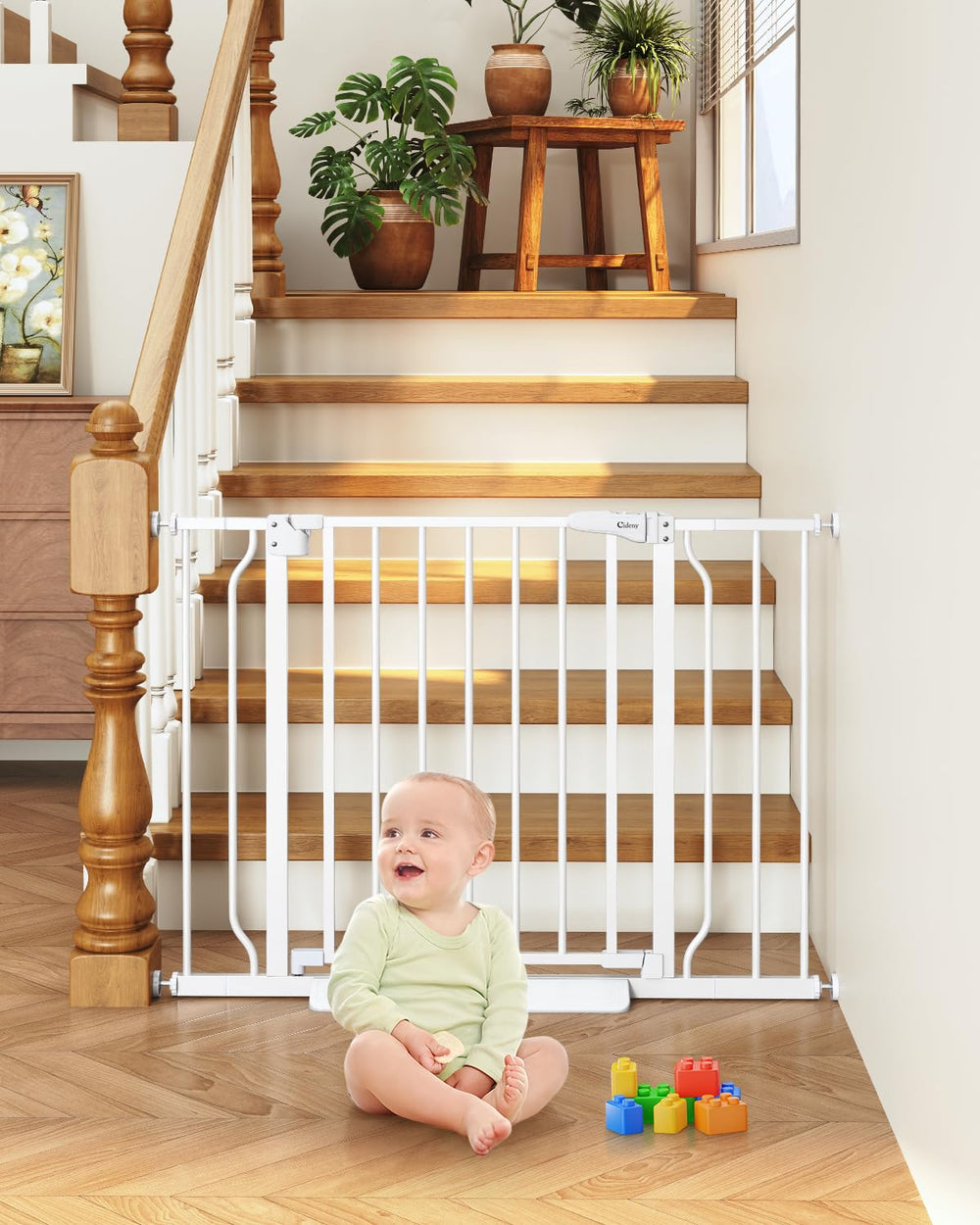 Cideny Baby Gate Auto-Close demonstrates a smooth, self-closing motion near stairs.