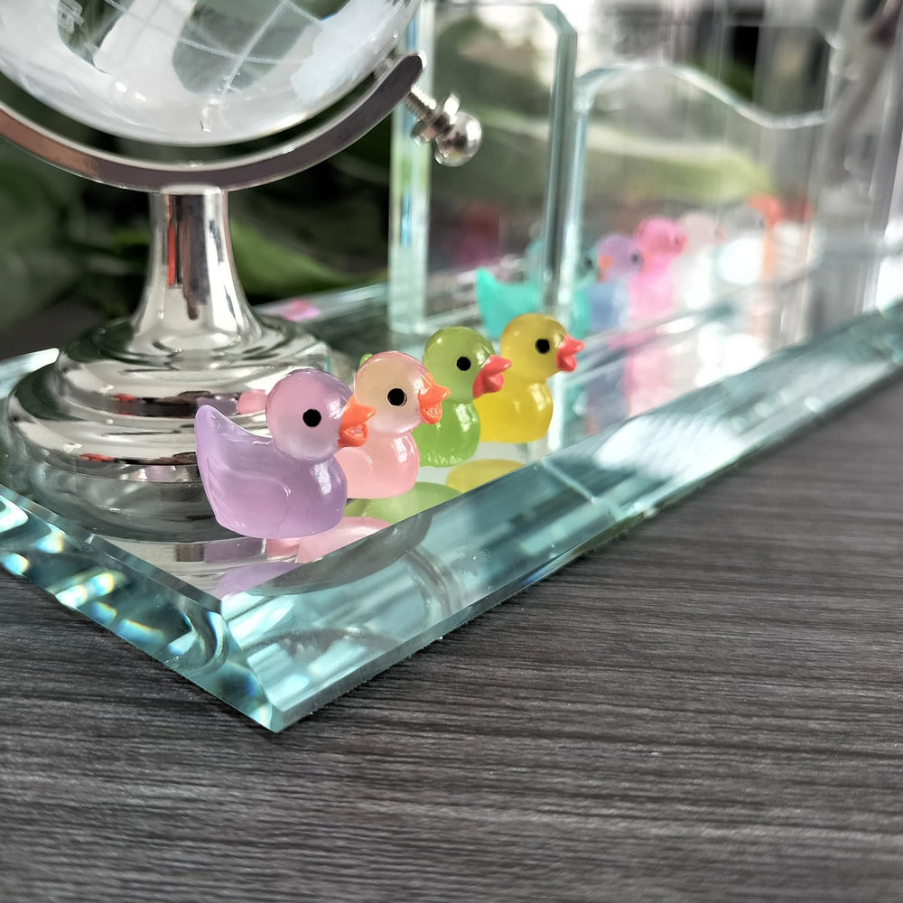 Cidinge waterproof resin ducks provide sturdy, durable decorative accents.