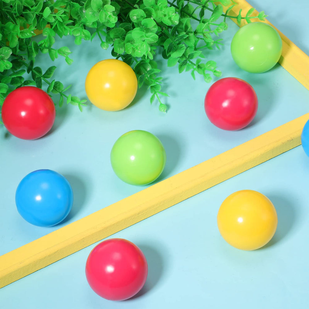 Civaner soft lightweight balls are easy to grip for toddlers.