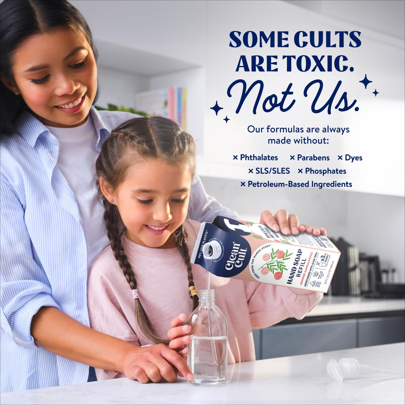 Juniper sandalwood fragrance delivers a calming aroma during handwashing