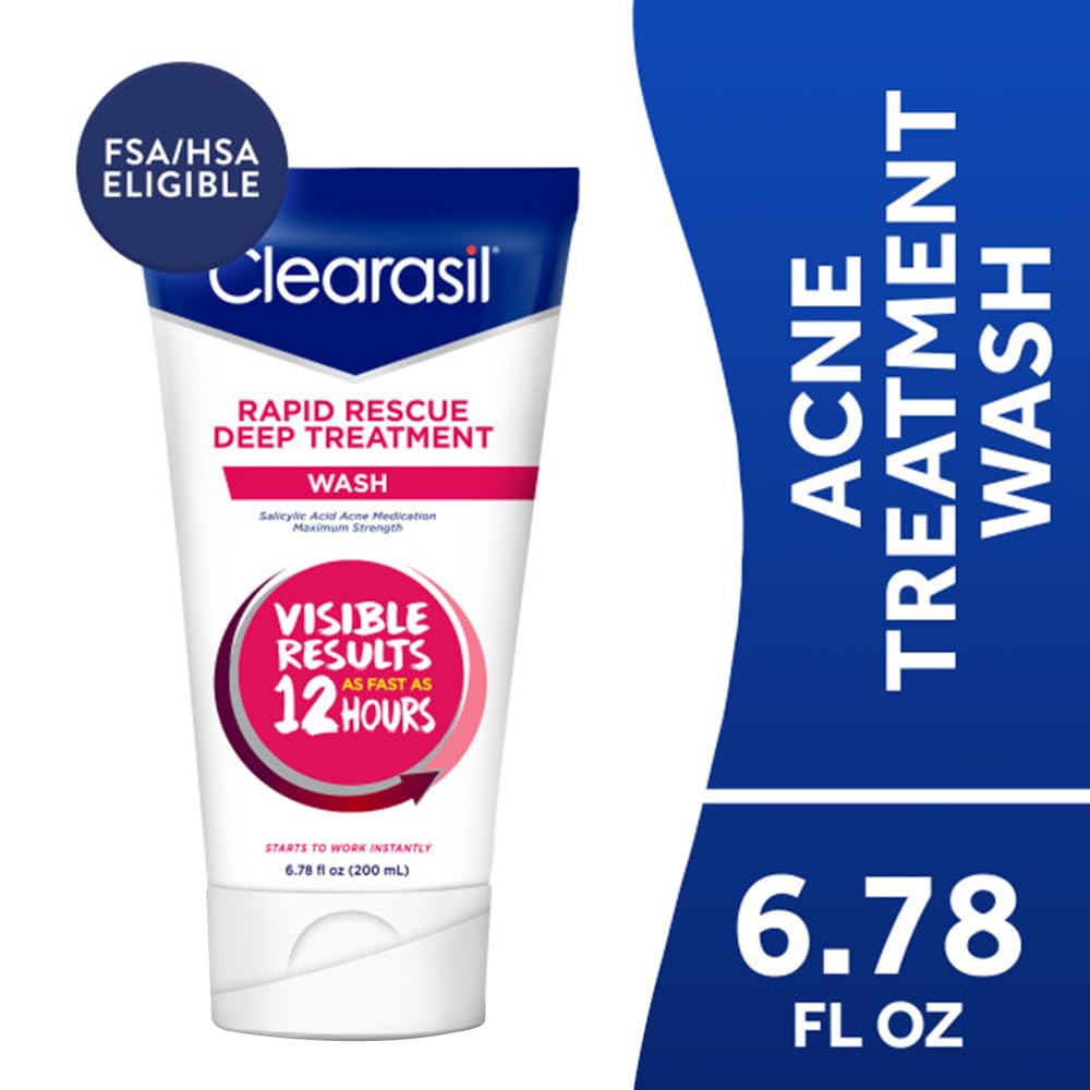 Close-up of foaming lather from Clearasil Rapid Rescue Deep Treatment Wash