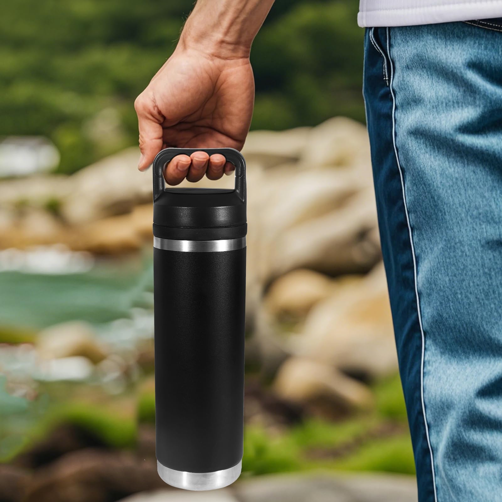 CLOCASIK leak-proof lid in action during outdoor hike