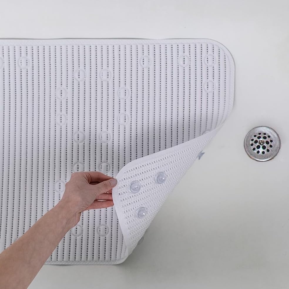 Clorox bath mat contains antimicrobial agents to inhibit mold growth