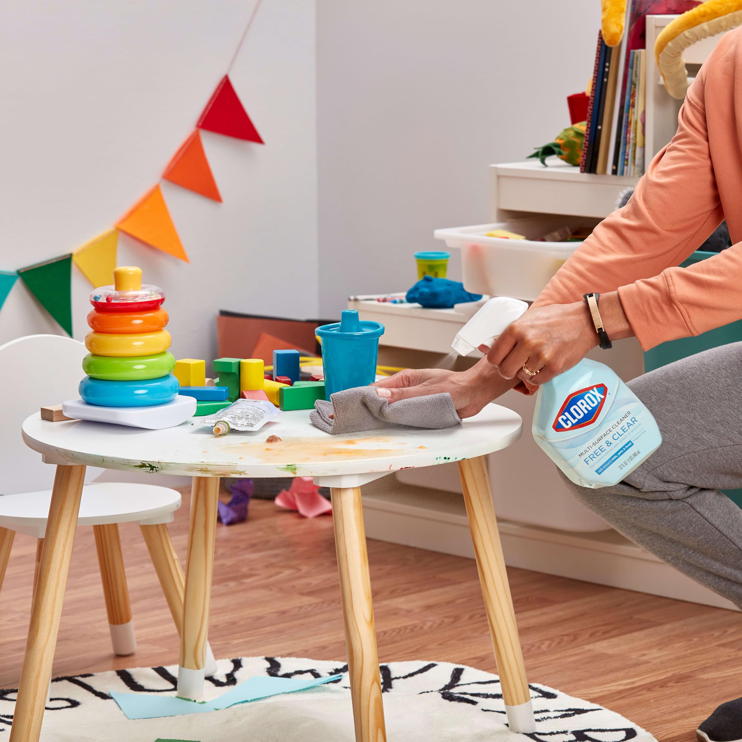 Clorox Free & Clear makes bathroom sinks and tubs easy to wipe clean.