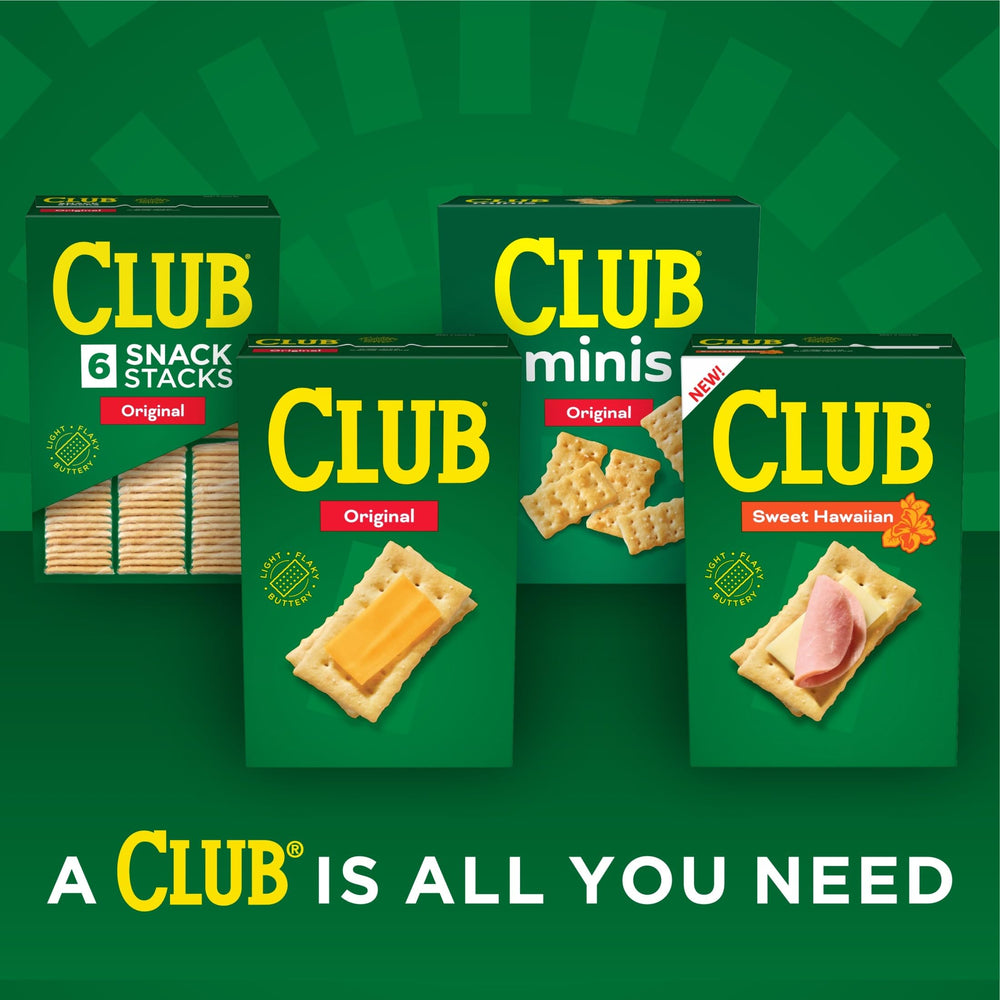 Club Crackers Extra Buttery packaging highlighting freshness.