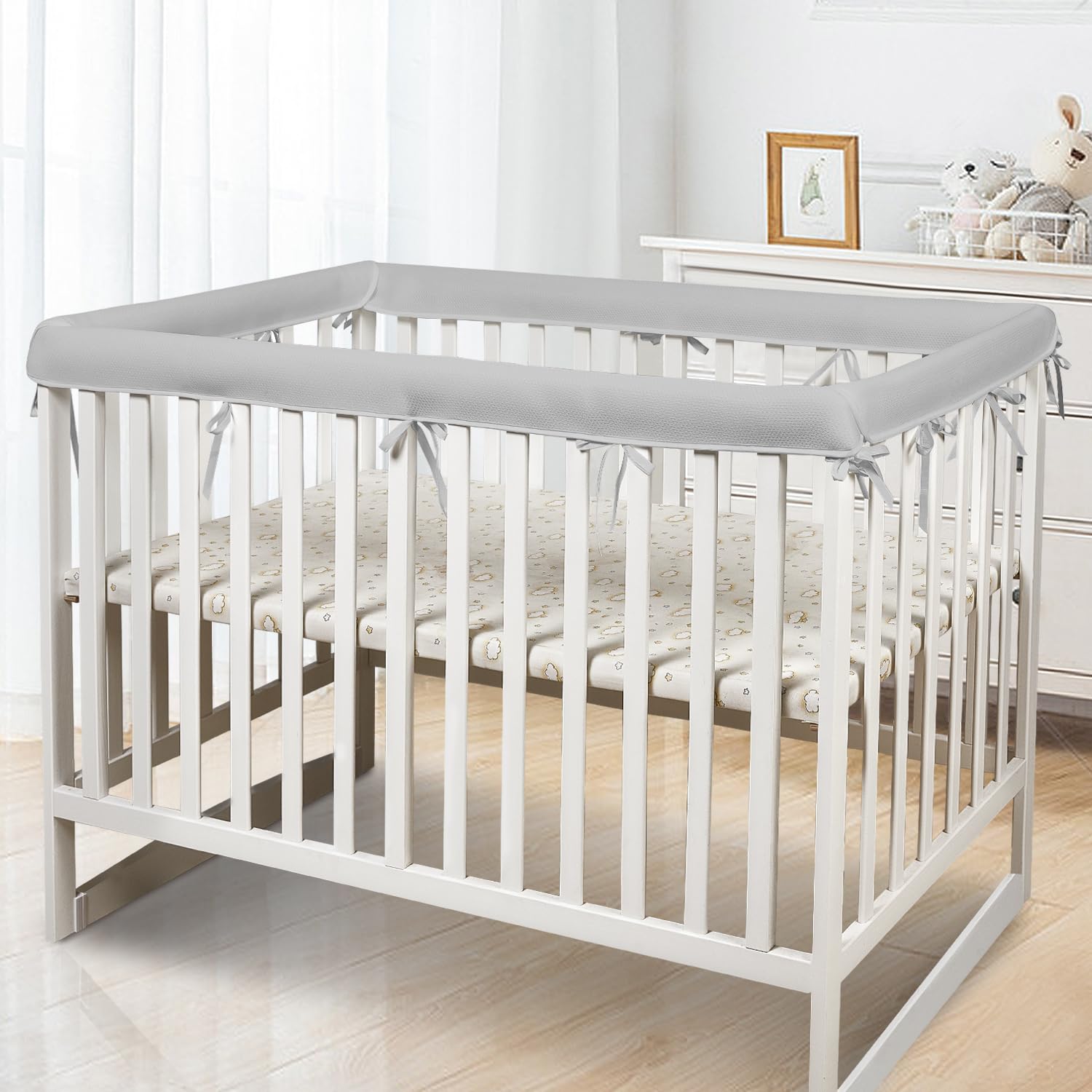 CLYCSRC 4pc mesh crib top-rail set close-up shows breathable fabric for airflow