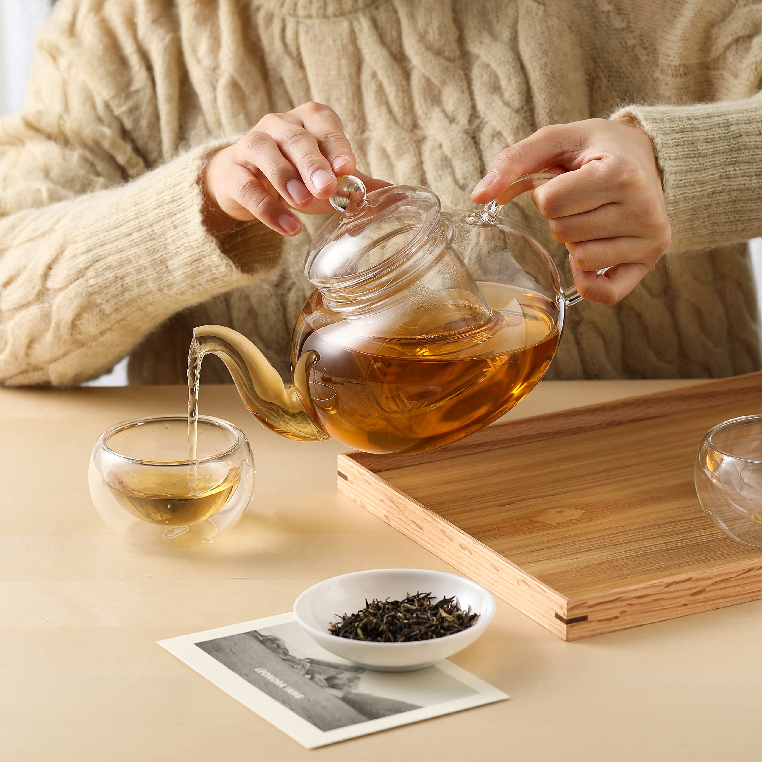 Blooming tea capacity supports 2-3 cups per brew.