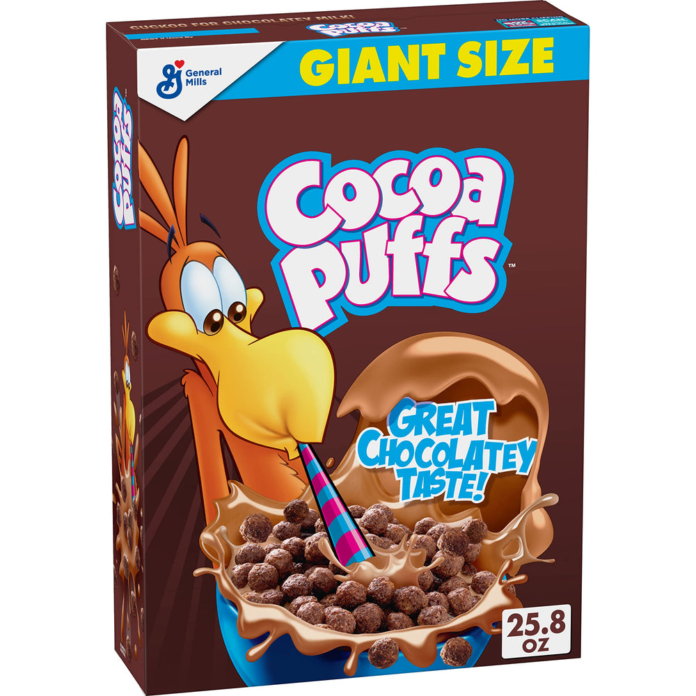 Cocoa Puffs giant-size box 25.8 oz for family breakfasts.