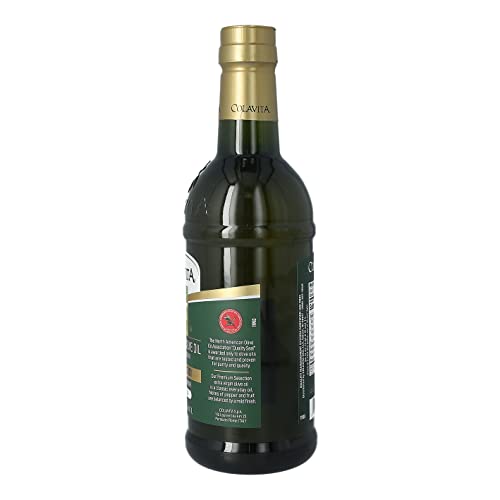 Colavita EVOO drizzle over pasta highlighting fruity notes.