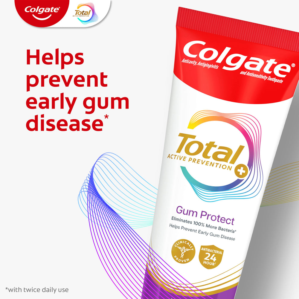 Dense mint foam from Colgate Total toothpaste in action