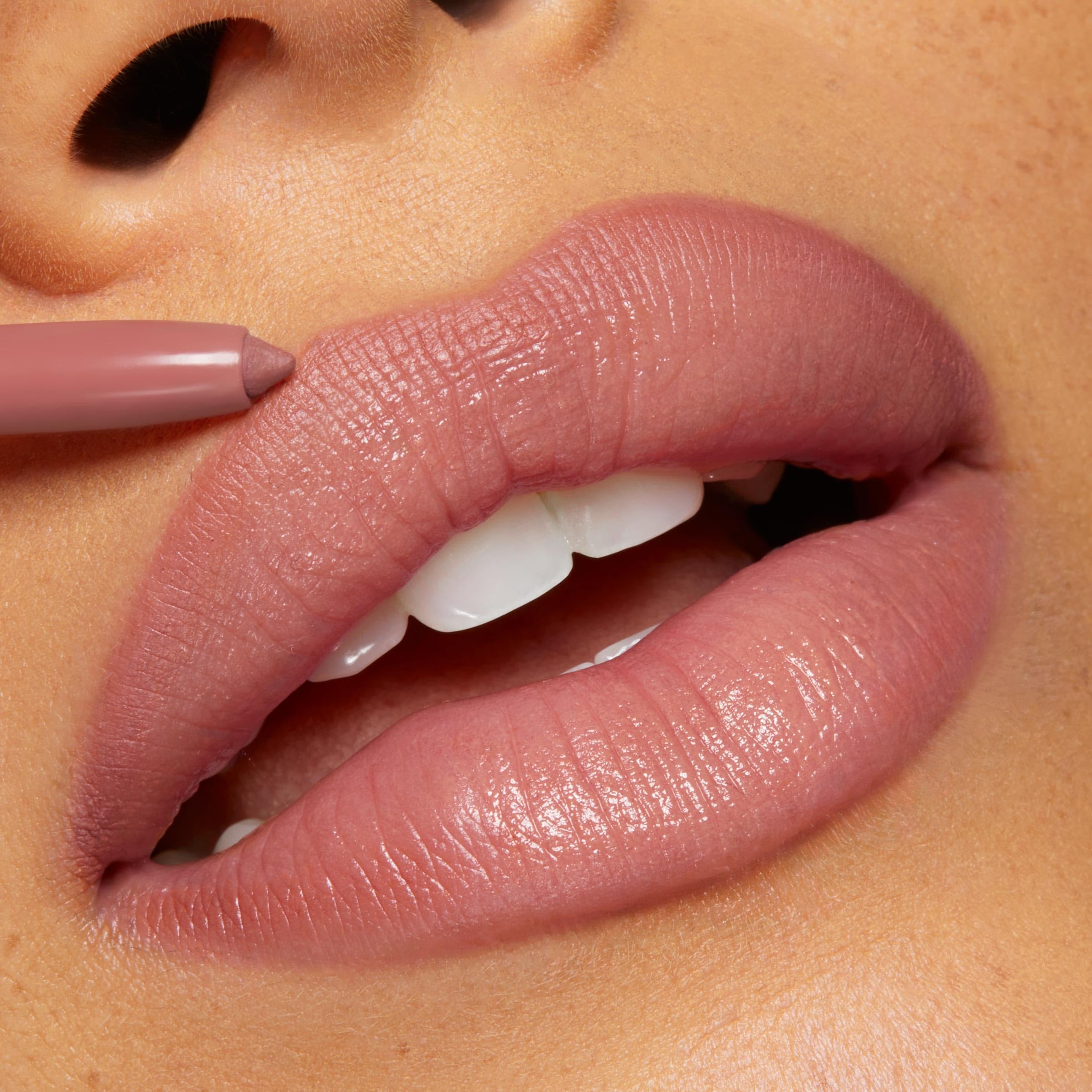 ColourPop So Juicy Plumping Lip Liner Westwood paired with gloss for extra shine.