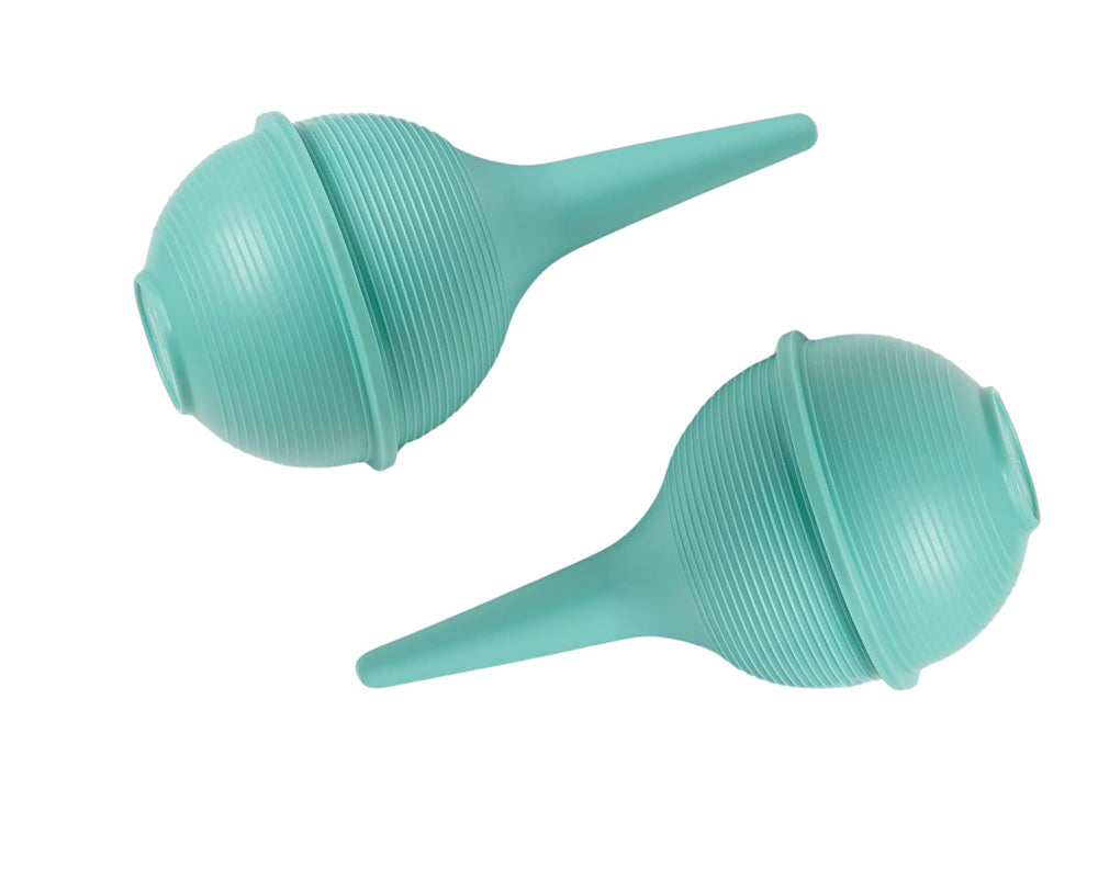 Comfort Axis nasal aspirator in green with 3oz pack for gentle mucus clearance.