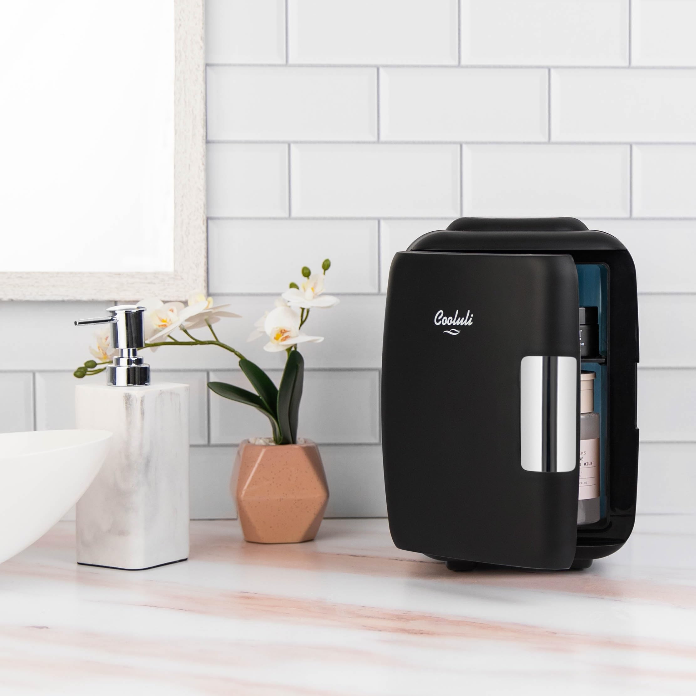 Cooluli Mini Fridge 4L USB power option for flexible placement