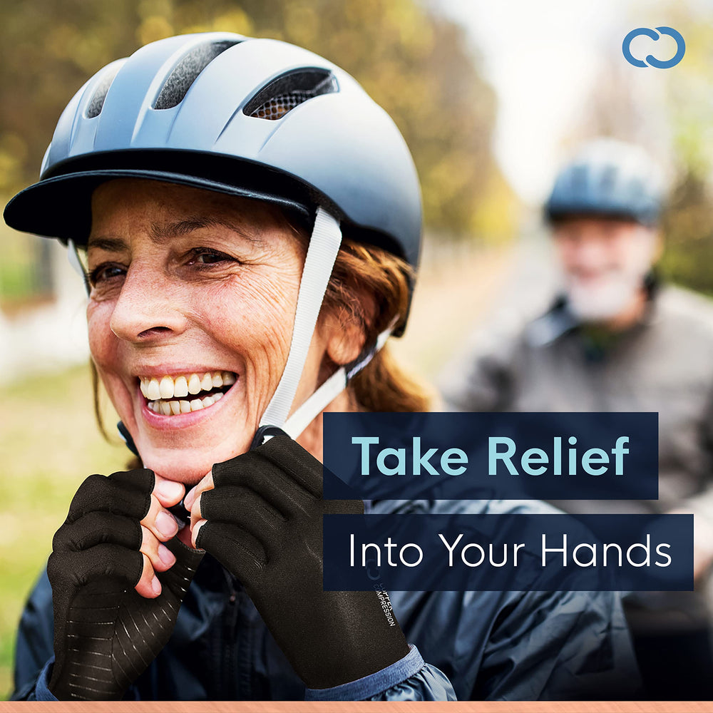 Copper Compression Arthritis Gloves sizing guide ensures a proper, comfortable fit.