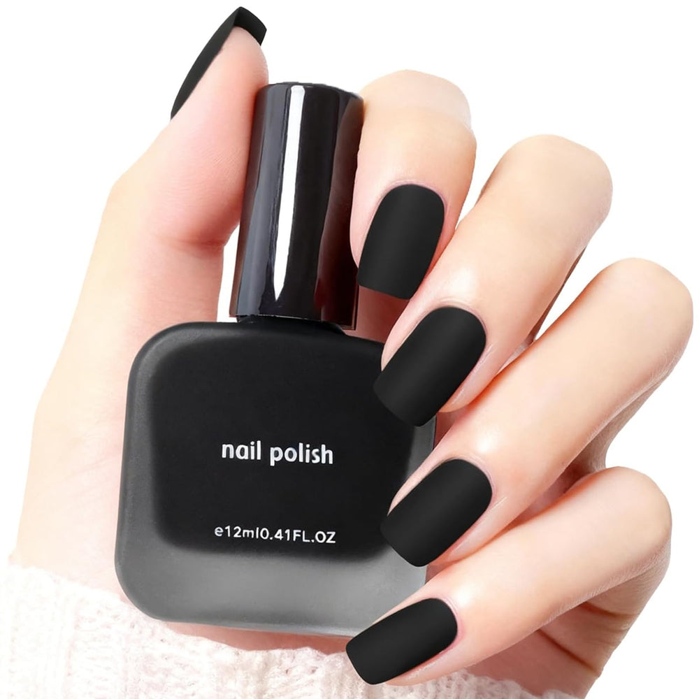 COSMOO Matte Black Nail Polish Air Dry bottle swatch with velvet finish for quick-dry nails