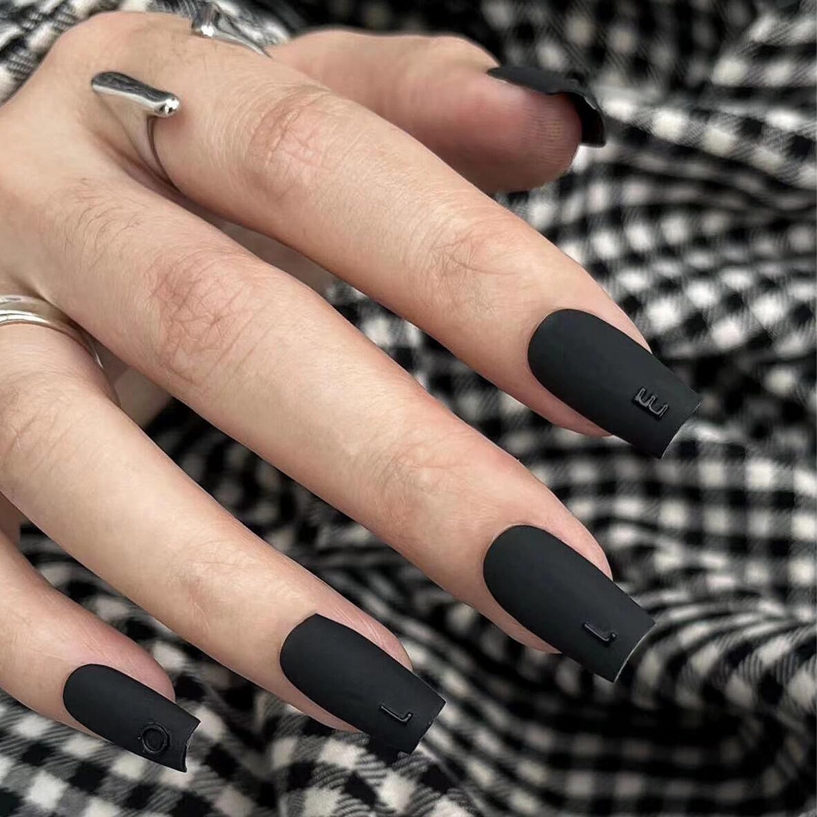 COSMOO Matte Black Nail Polish Air Dry in use with diagonal swipe for quick results