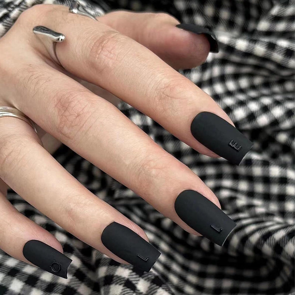 COSMOO Matte Black Nail Polish Air Dry in use with diagonal swipe for quick results