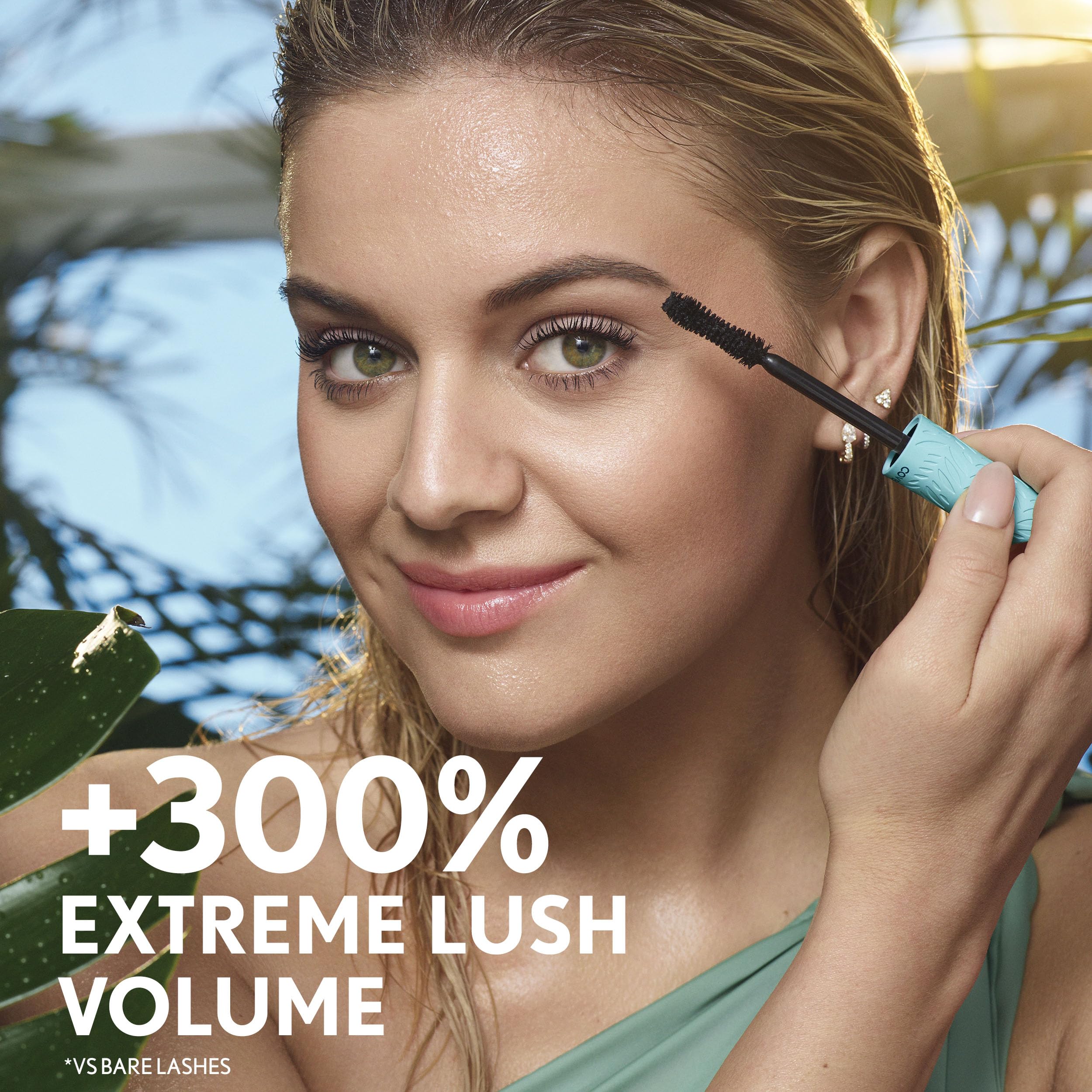 CoverGirl Lash Blast Cleantopia ingredients featuring aloe, vitamin E, and ceramide