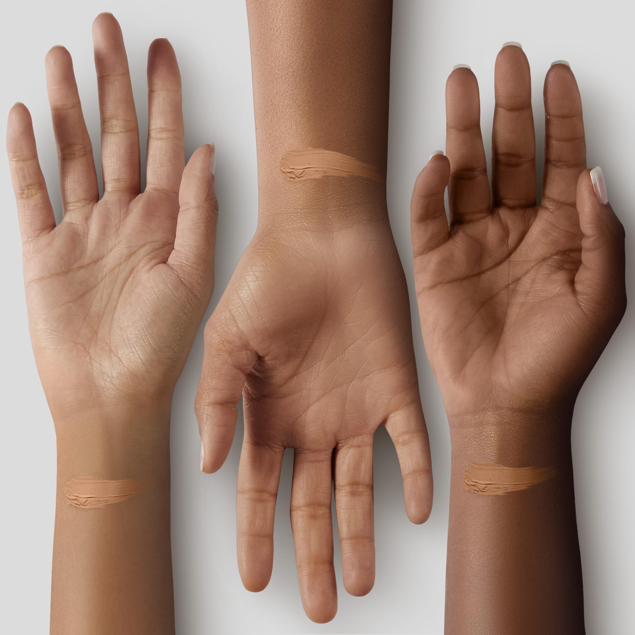 COVERGIRL Smoothers Concealer close-up emphasizes botanical conditioning ingredients.