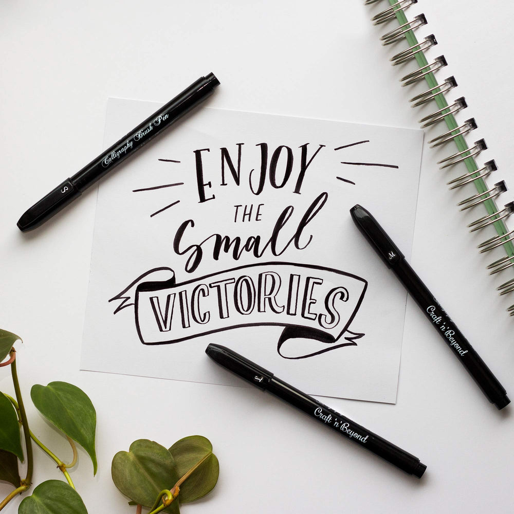 Craft 'n' Beyond brush pens pack large – bold lines for expressive art.