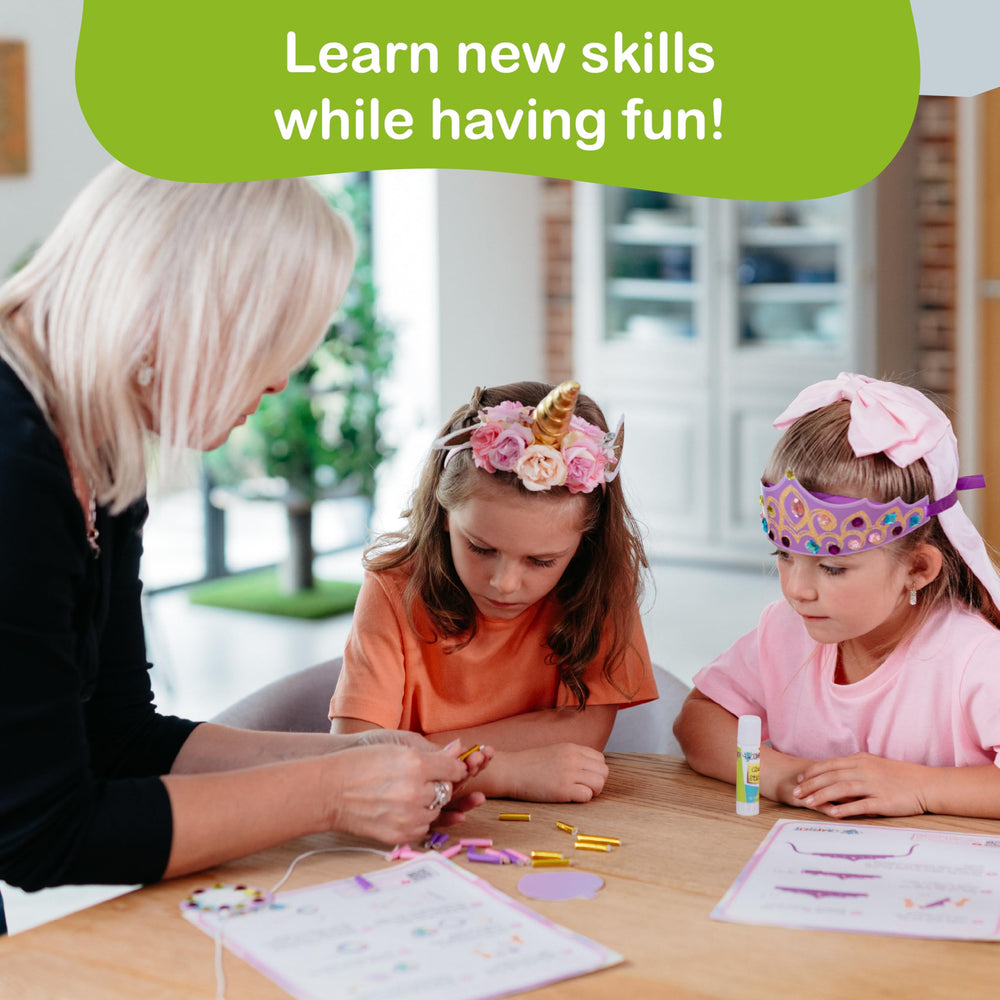 Craftikit independent crafting session suitable for ages 3 to 10.