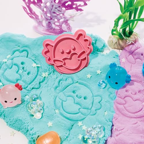 Creativity for Kids resealable bag makes cleanup quick and organized.