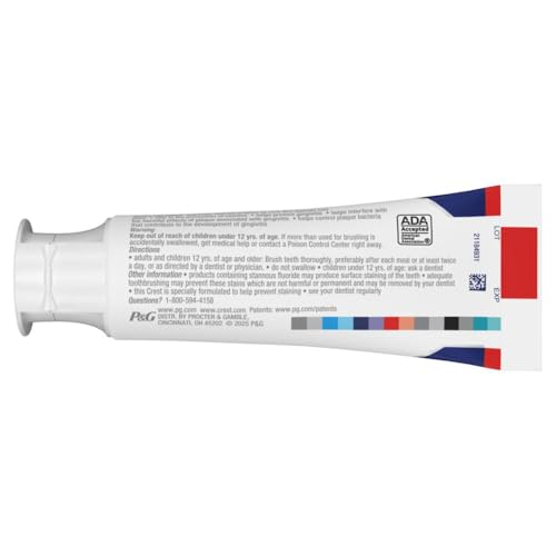 Crest Pro-Health Gum Detoxify sink-side shot communicates plaque control at home.