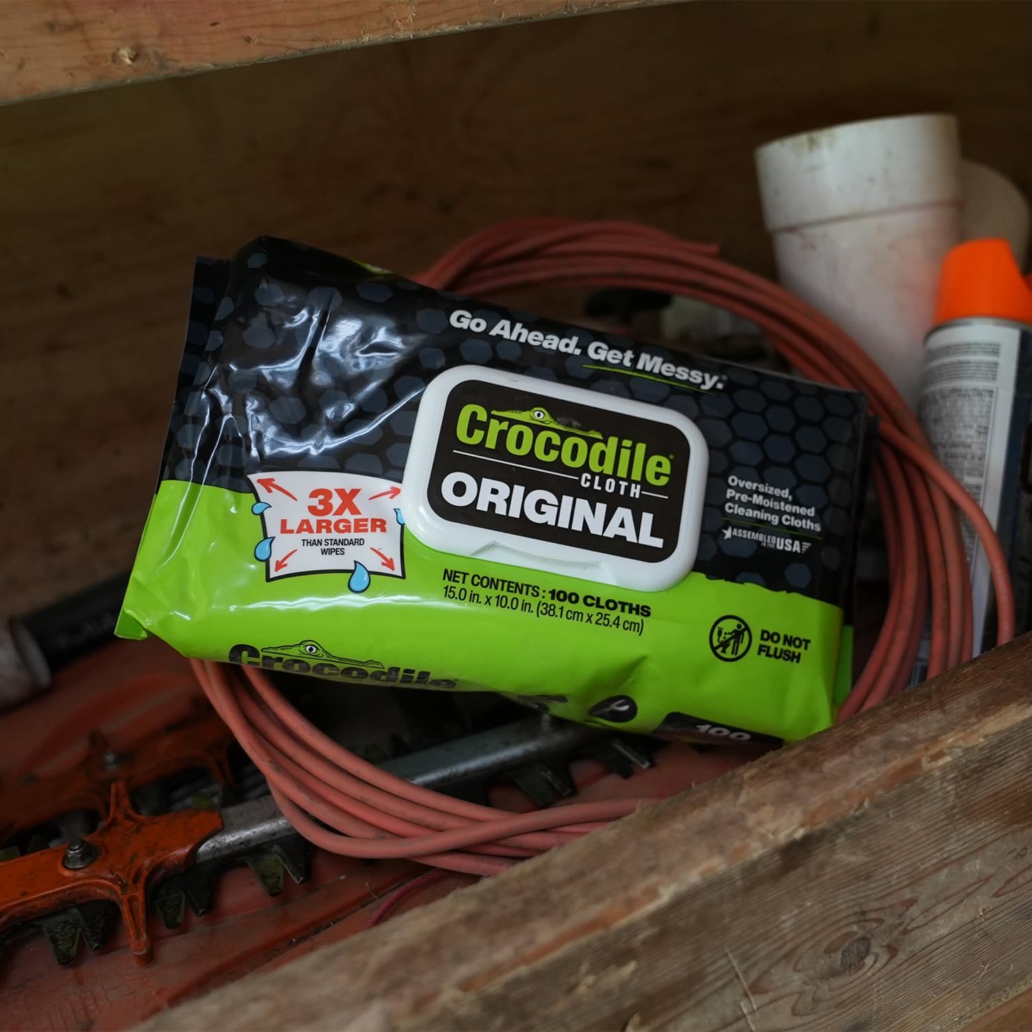 Crocodile Cloth 100-count pack designed for large scale cleanups.