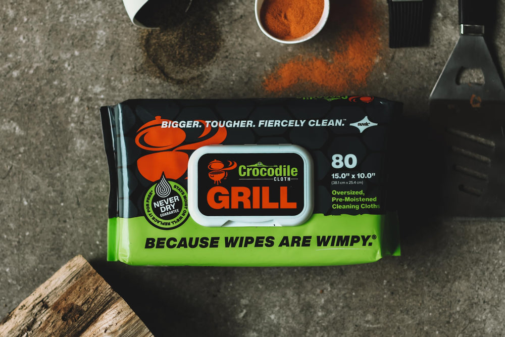 Plant-based, low-foaming formula of Crocodile Cloth Grill Wipes.