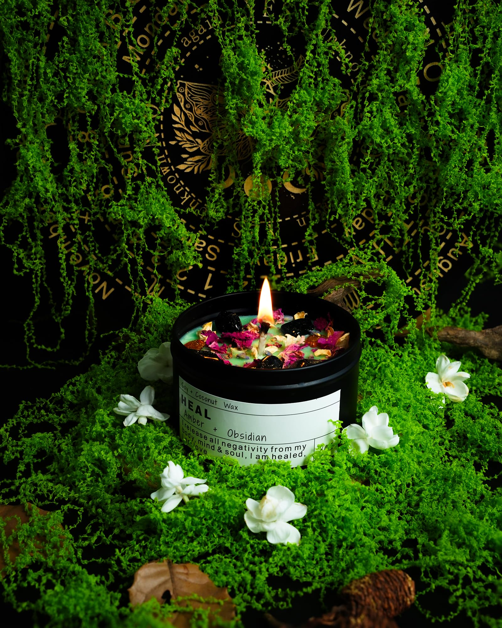 CULACEE fragrance-notes close-up with cedarwood and bergamot uplift