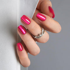 CurvLife apricot design press-on nails for chic everyday style.
