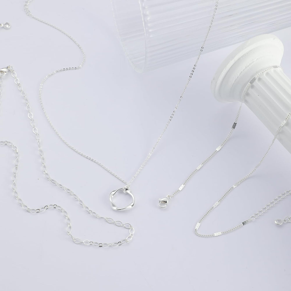 Cuzmly adjustable lengths customize comfort for different necklines.