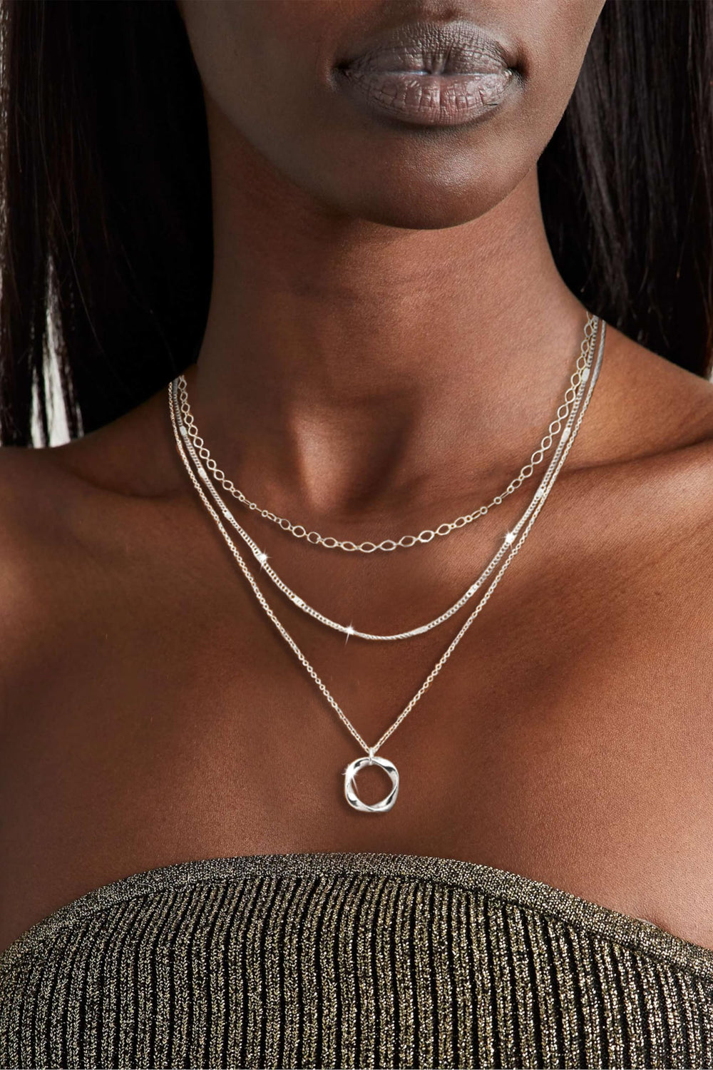 Cuzmly layered necklace gift box highlights ready-to-gift packaging.
