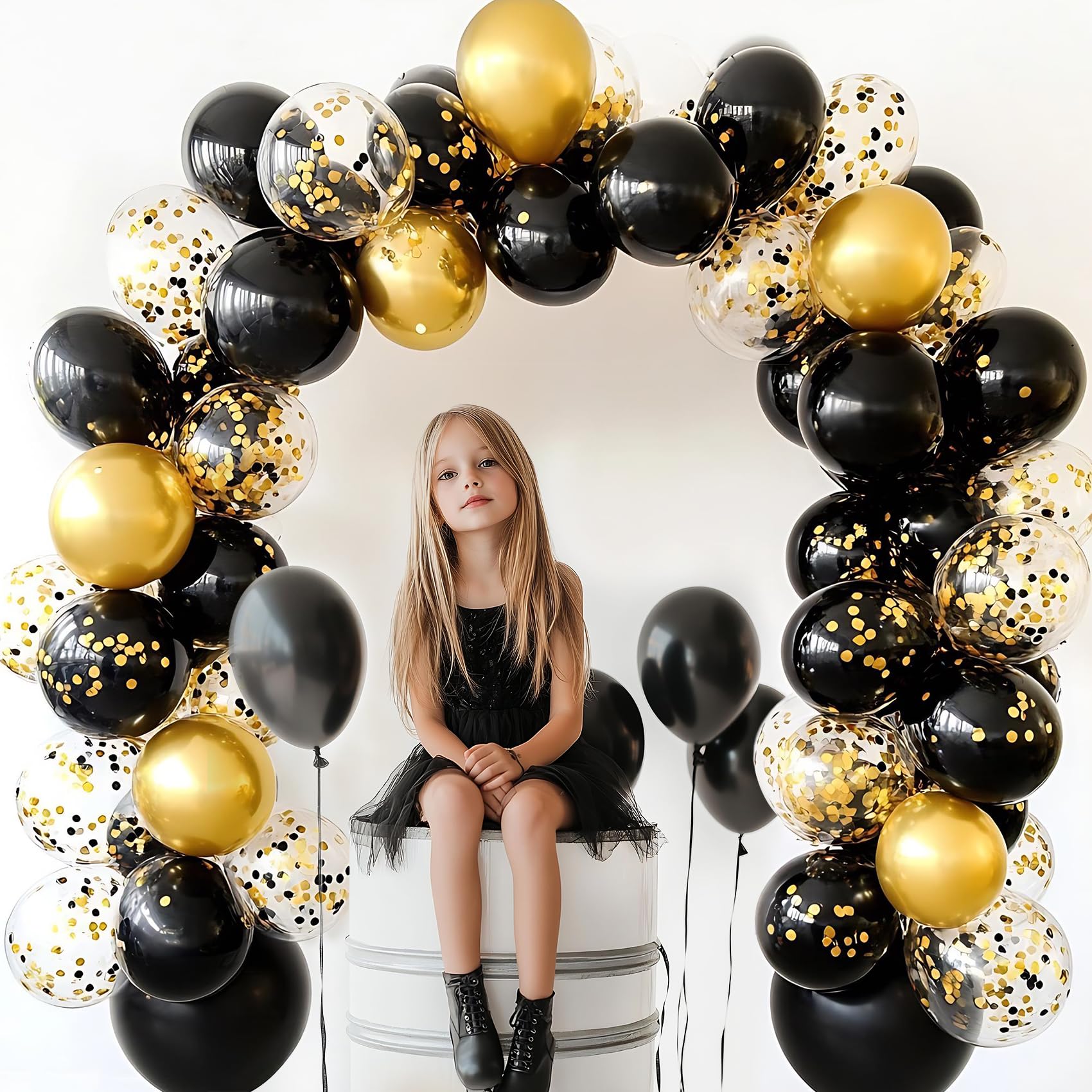 CVPARTYON gold confetti balloons sparkle for festive accents.