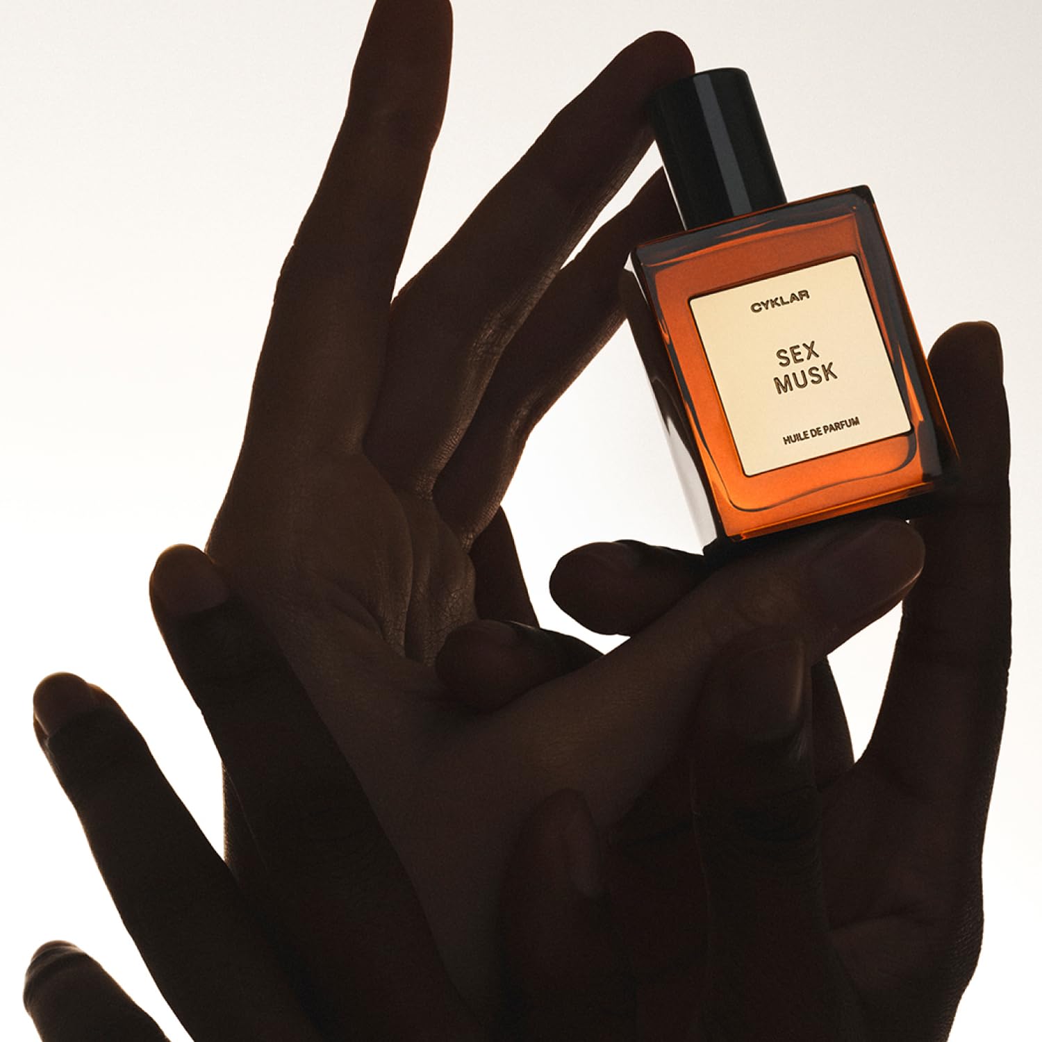 CYKLAR Sex Musk packaging emphasizes compact travel design.