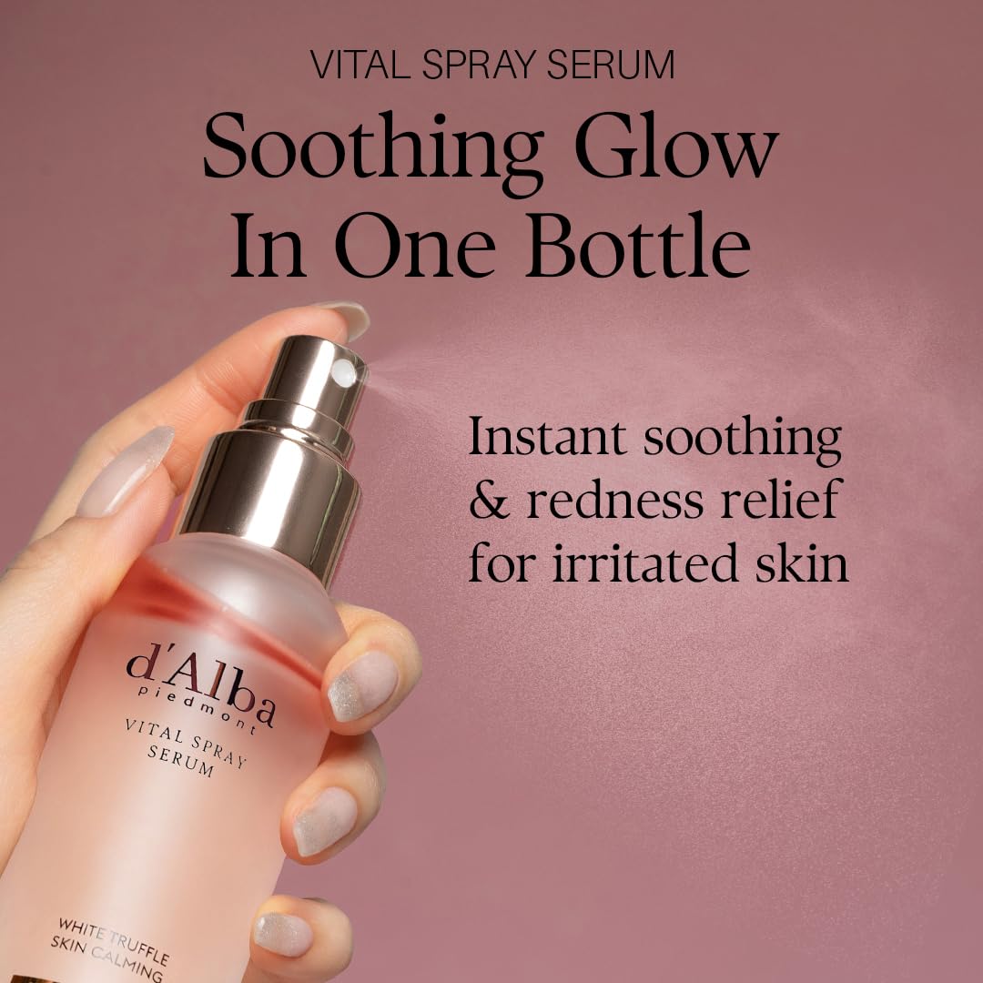 d'alba Piedmont red flower oil blend adds calming radiance to the formula.