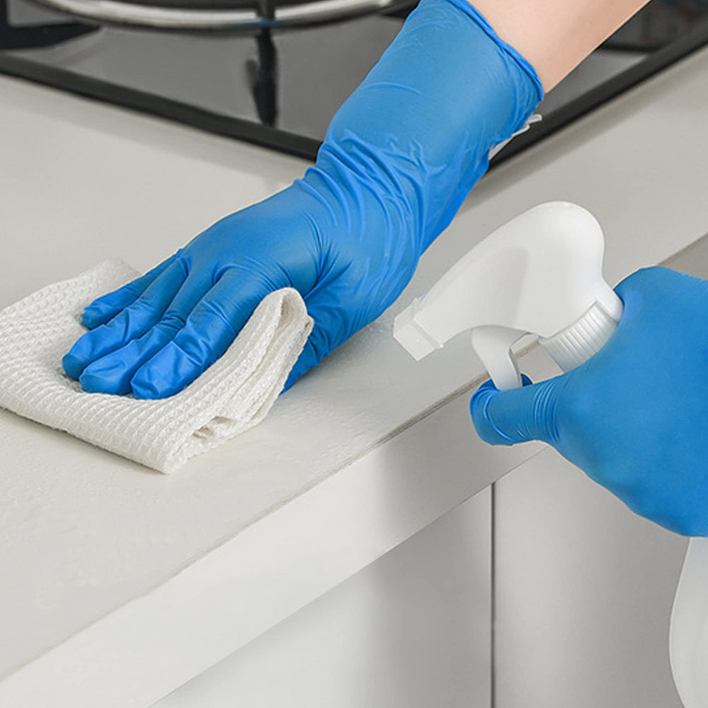 Daddy's Choice blue nitrile gloves used with touchscreen devices.