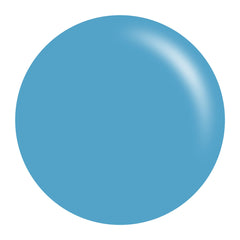 Daisy DND air-dry lacquer Milky Blue 031 close-up highlights quick-dry convenience and chip-free look.