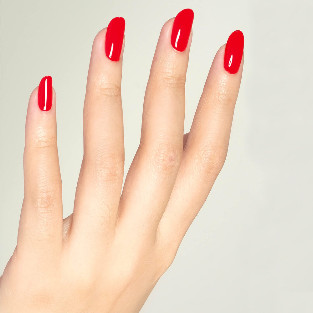 Daisy DND Ferrari Red duo-pack box showcasing matching gel and lacquer shade.