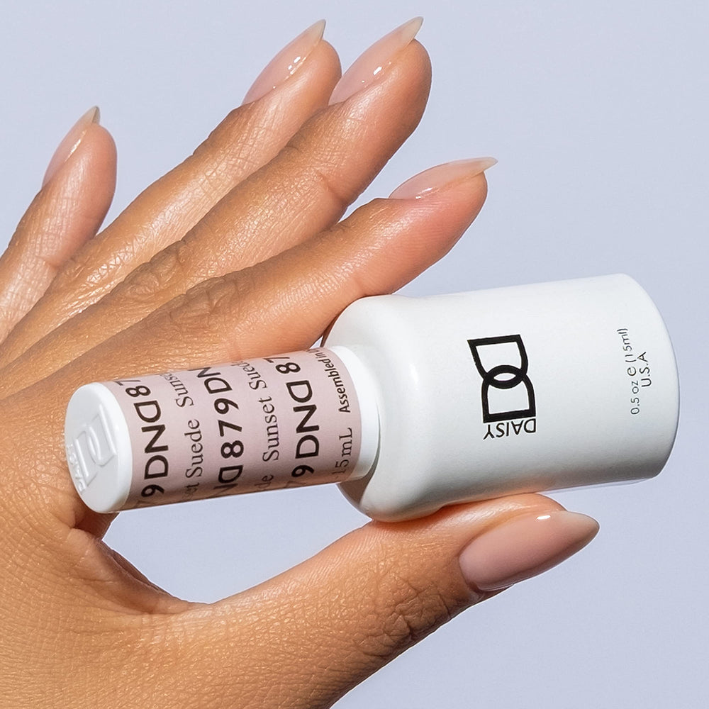 Daisy DND Sunset Suede duo pack showing gel polish and lacquer bottles for chip-free color