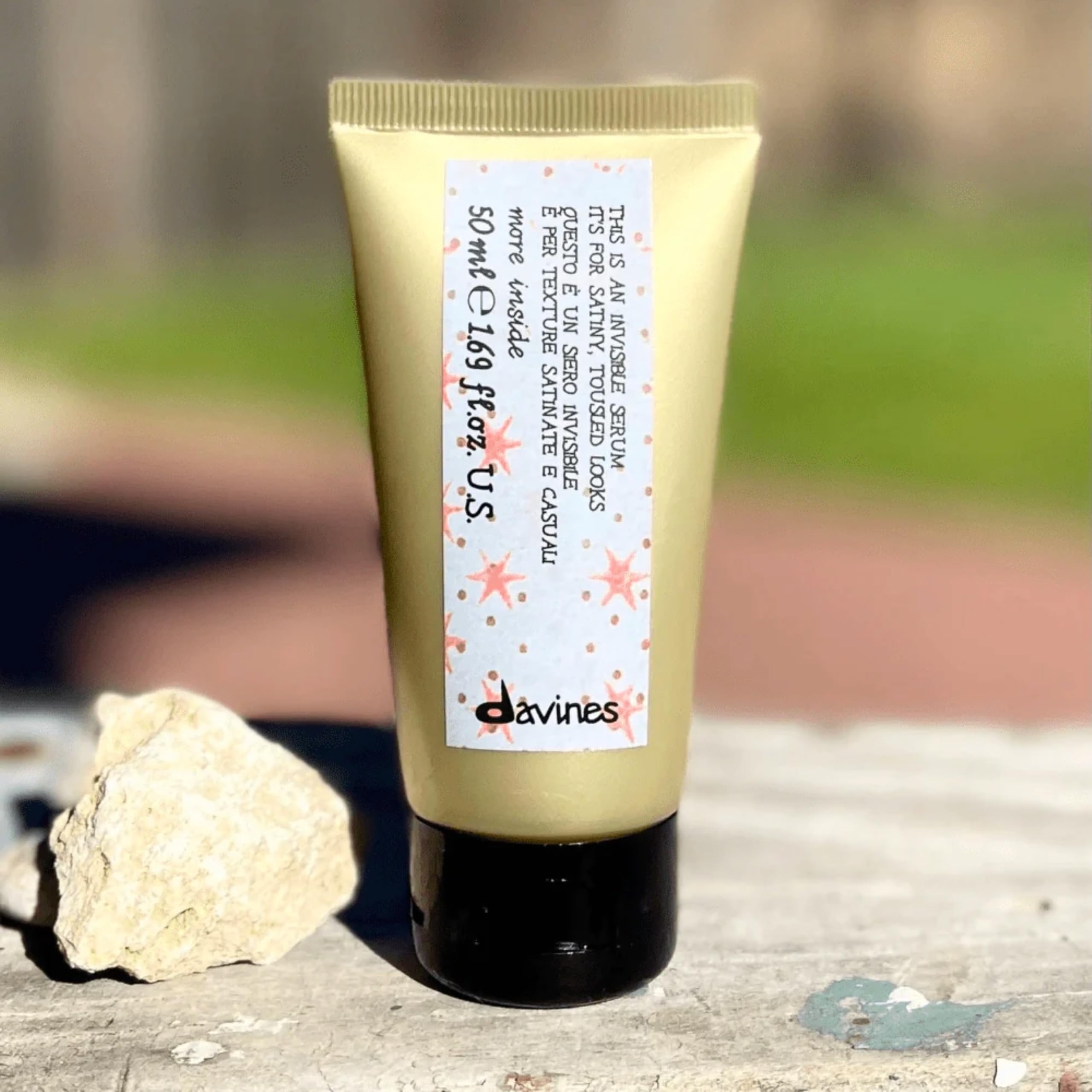 Davines This Is An Invisible Serum promotes soft texture without weight.