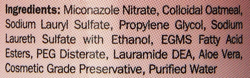 Davis Miconazole Pet Shampoo used on a cat for seborrhea relief