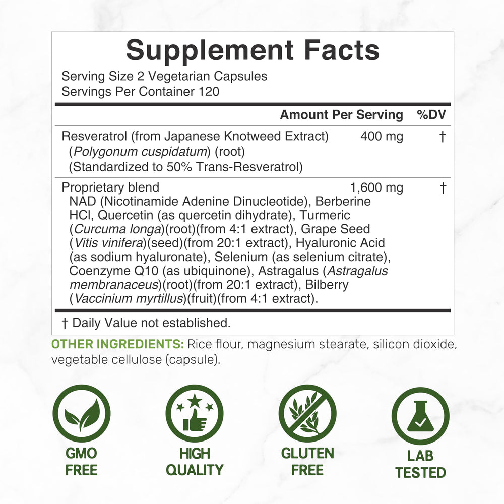 Close-up of vegan capsules from DEAL SUPPLEMENT Resveratrol Complex.