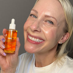 Derma E Anti-Wrinkle Treatment Oil texture close-up suggests smooth, lightweight nourishment.
