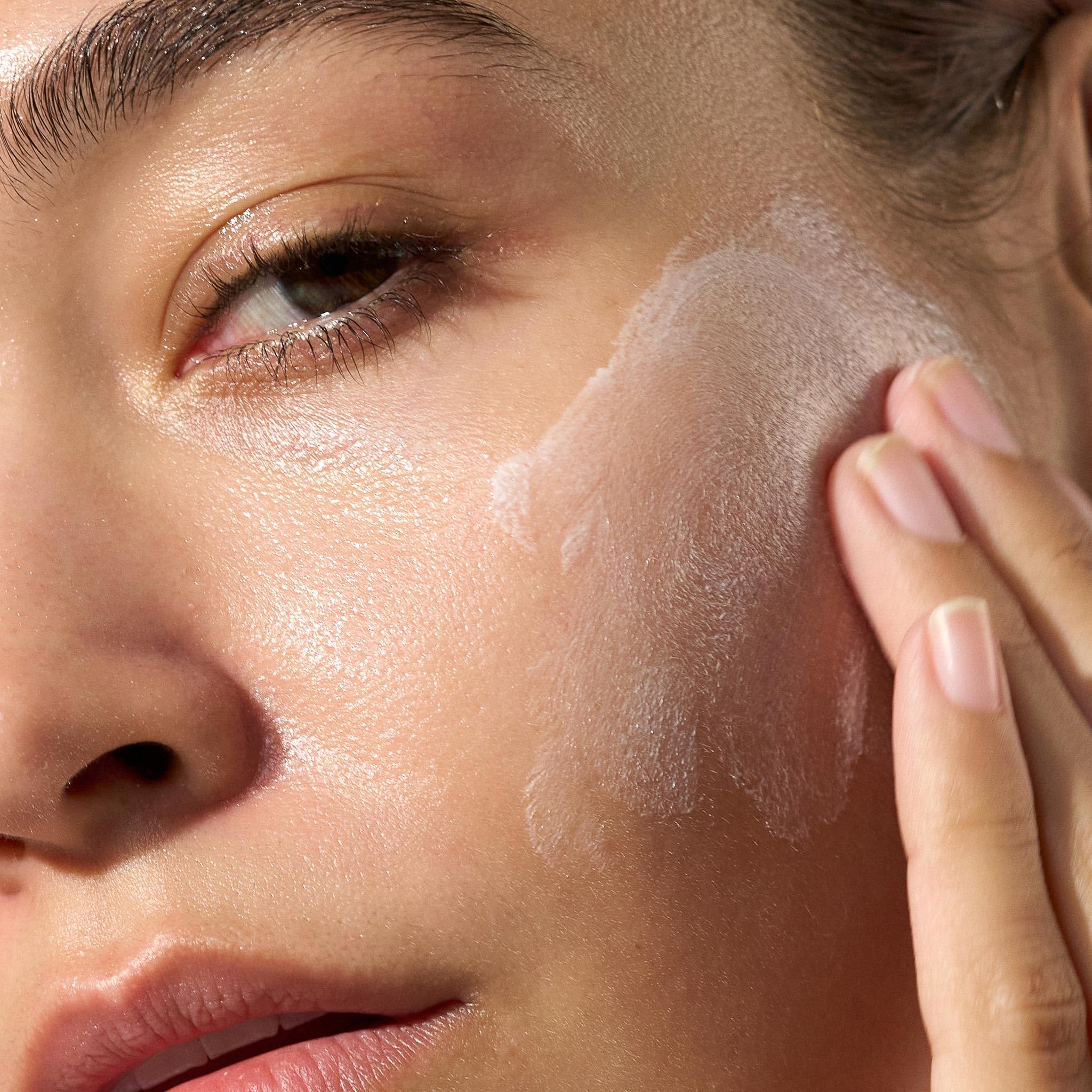 Dermalogica Dynamic Skin Recovery SPF50 packaging on shelf signaling trusted daily protection.
