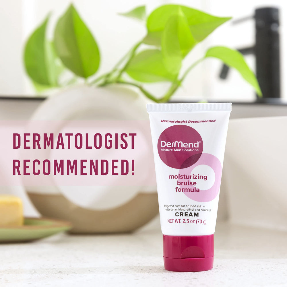 Dermend Bruise Cream swatch shows creamy texture for gentle application.