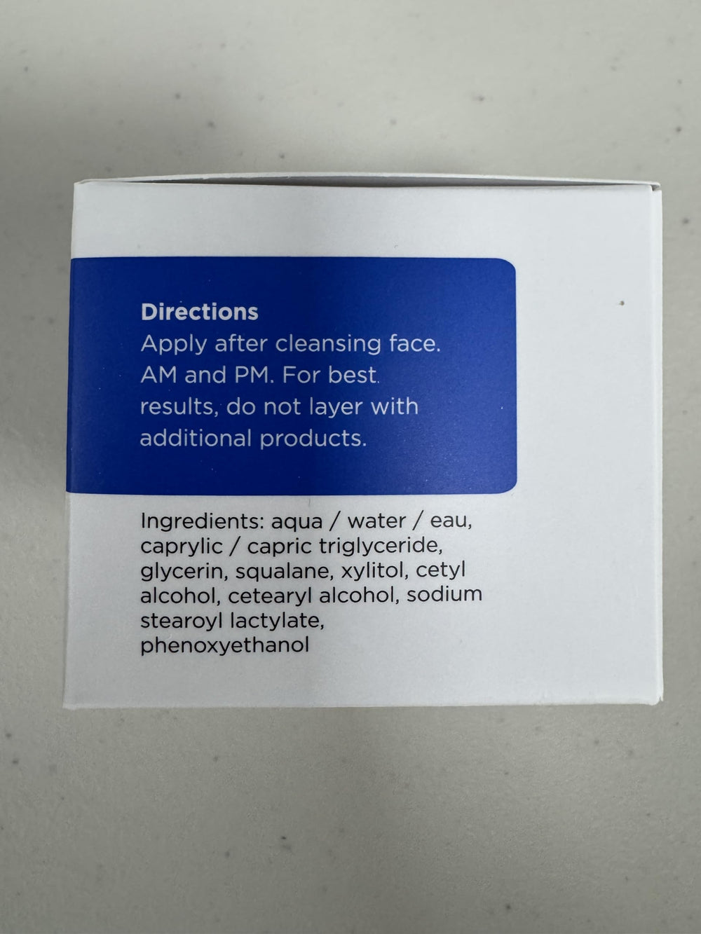 Dermgentle scalp care application illustrating multi-area soothing cream.