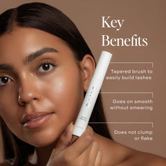 DIME Beauty mascara on lashes demonstrates smooth, clump-free application and lift.