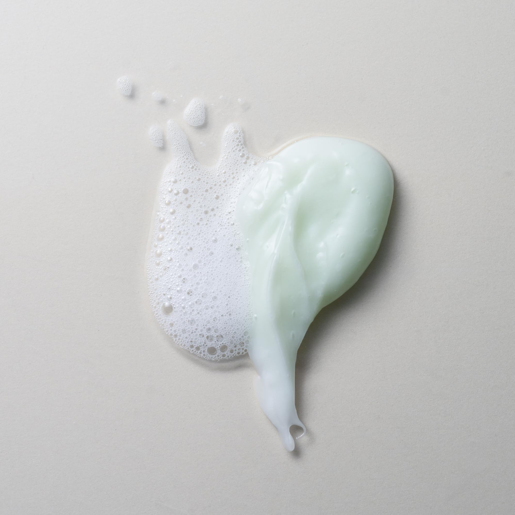 Divi scalp nourishment scene promoting balanced moisture for thicker hair.