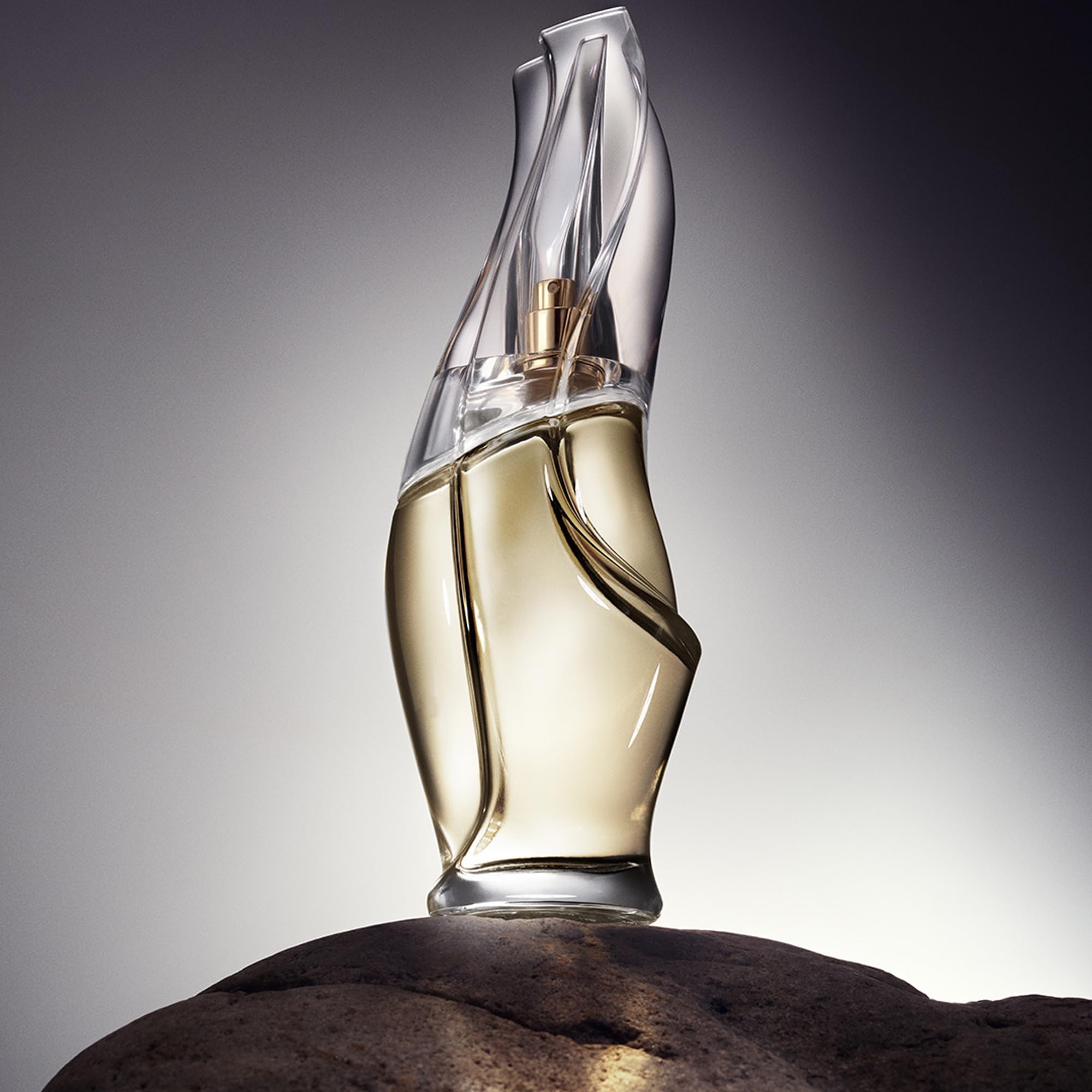Donna Karan Cashmere Mist layering guide for longer-lasting scent